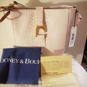 Metal blush Dooney & Bourke purse